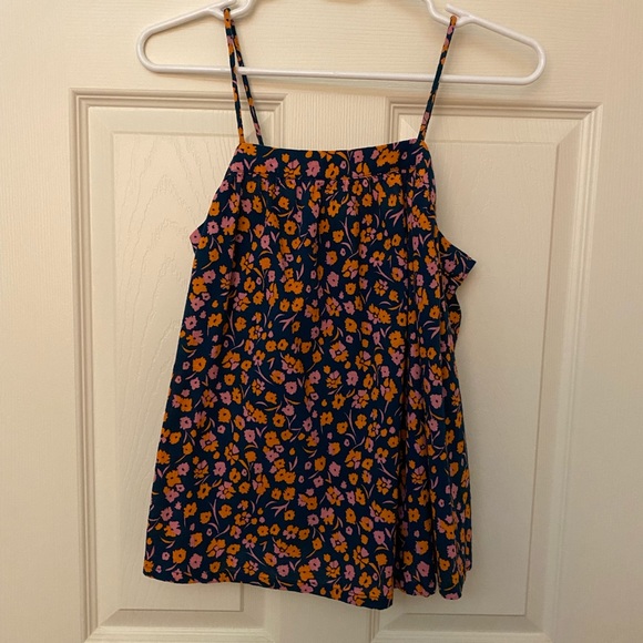 Universal Thread - Thin Strap Flowy Blouse - Picture 5 of 6